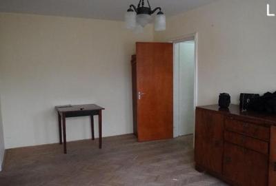 Apartament cu 2 camere semidecomandat în Titan