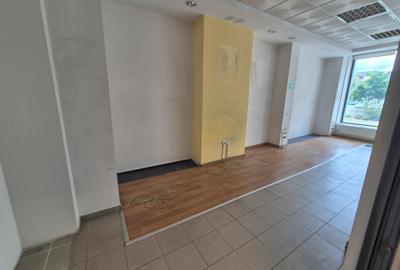 Închiriez spațiu comercial Republicii 22 - 1