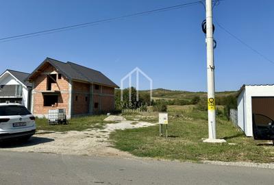 Teren Construcții intravilan de 600 mp, în Hamba