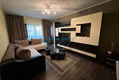 Royal Imobiliare - Vanzare Apartament zona 9 Mai