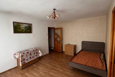 Apartament cu 2 camere nedecomandat, mobilat în Alexandru cel Bun