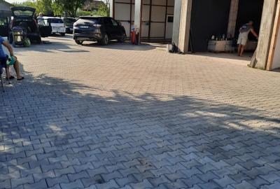 Construcție comercială rezidențială 273mp, spălătorie auto și depozit 127 mp DN1 - 18