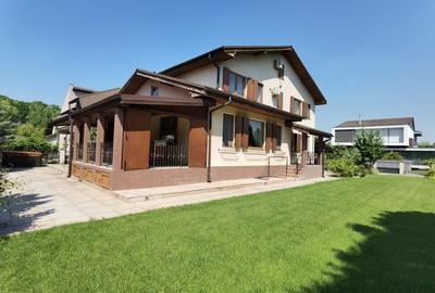 Casă individuală cu 5 camere în Iancu Nicolae