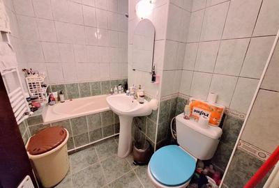 Apartament 2 camere, semimobilat, etaj 3 din 4, zona Piata Sud - 8