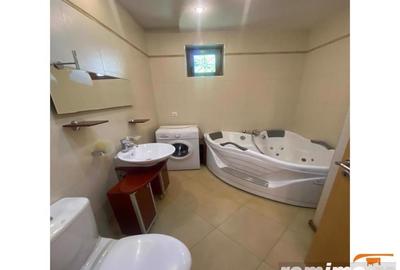 3 camere decomandat lux zona Medicina - CENTRALA PROPRIE - 9