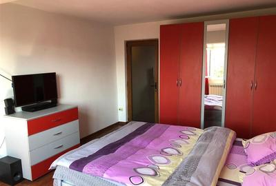 Apartament 3 camere, zona Centrala , etaj 4, renovat si mobilat - 8