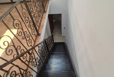 B-dul Gloriei, imobil P+1, pentru birouri, comercial - 19