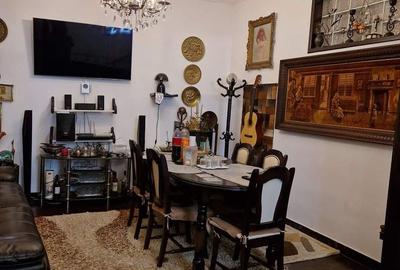 Apartament cu 3 camere decomandat, mobilat în Cișmigiu