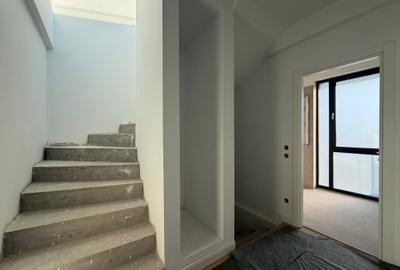LA CHEIE! Vila Lux langa statie de metrou, Otopeni - 14