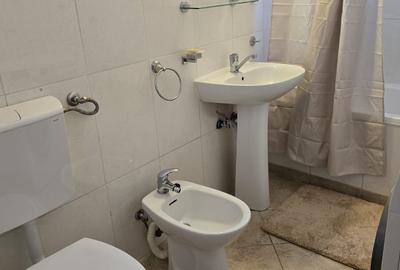 2 camere, etaj 1, loc de parcare, strada Becas - 9