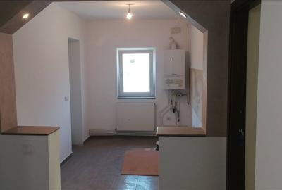 Apartament cu doua camere situat in zona centrala a mun. Focsani. - 7