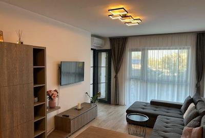 Apartament cu 3 camere decomandat în P-ta Presei Libere