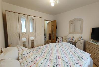 Apartament 2 camere in zona centrala Moldova Noua - 7