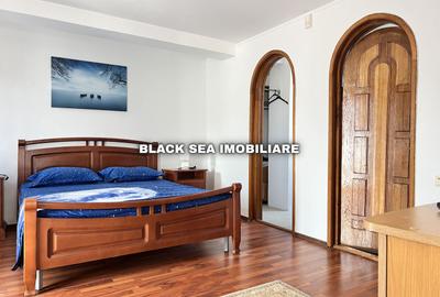 Vila 7 camere D+P+1+M - 2 Garaje - 50m de plaja - Zona centrala - 16