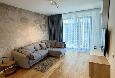 Apartament cu 2 camere semidecomandat, mobilat în Aviației