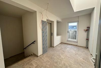 Studio 45mp finalizat, mutare imediata, Metrou Berceni - 17