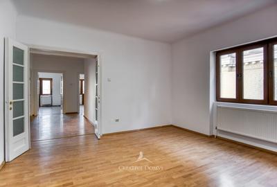Calarasilor - Piata Sf. Stefan / Spatiu de birouri in vila, 92 mp - 3