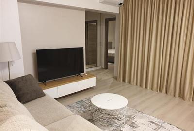 Apartament cu 2 camere semidecomandat, mobilat în Unirii
