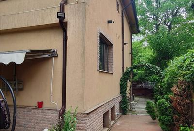Apartament demisol si parter, Baicului  - centrala proprie - 1