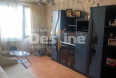Apartament cu 3 camere decomandat, mobilat în Rahova