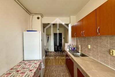 Apartament cu 2 camere, decomandat, 52mp utili+balcon, Bl. M. Viteazu - 1