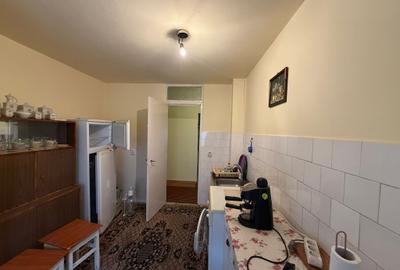 Apartament 3 camere, decomandat, parter, zona Calea Zarandului - 6