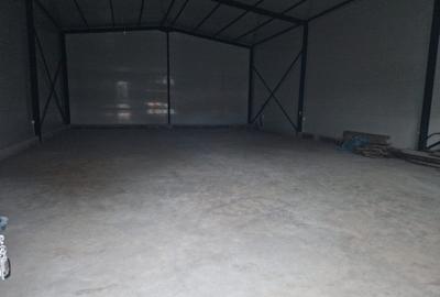 Hală industrială modernă de închiriat | 200 mp | Înălțime 5 m - 6