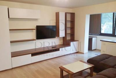 Apartament cu 3 camere decomandat în Șagului