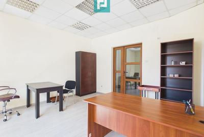 Spațiu central birou/locuință – Str. Primăriei - 2