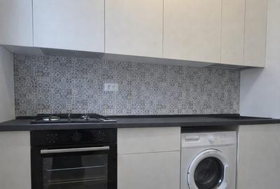 Apartament cu 3 camere decomandat în Dristor