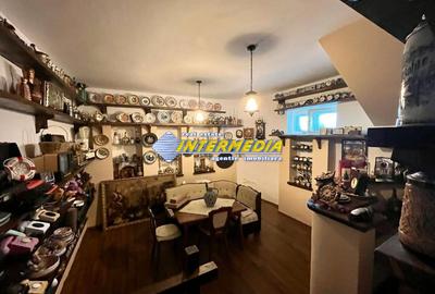 Vila de Vanzare  D+P+E+M+pod in Cetate Alba Iulia - 2