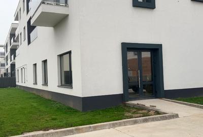 SPATIU COMERCIAL DE VANZARE - 1