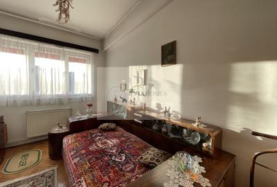 3 camere/ zona Facultatii de Litere / Parcare in curte - 2