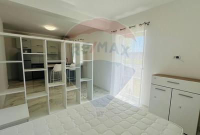 Garsoniera cu curte în bloc nou - Pet Friendly - 2