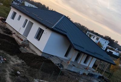 FARA COMISIOANE casa cu 4 camere 2 bai PARTER + pod placa camera teh beci terasa - 1