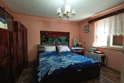 Casă renovabilă cu teren 2000 mp | 2 fronturi | Potențial investiție Sebeș - 1