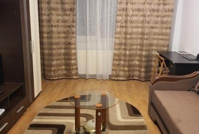 Apartament cu 1 camera - zona Centru Civic  -Tg. Cucu - 1