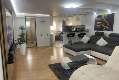 Penthouse deosebit cu 4 camere, pe 2 niveluri, complet mobilat si utilat - 1