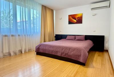 Apartament cu 3 camere semidecomandat, mobilat în Pipera