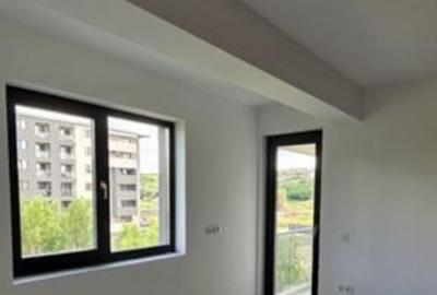 Apartament 3 camere Hlincea 74600 - 1