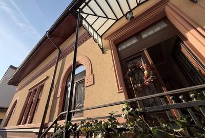 Casa consolidata - Tineretului - Singur curte - 2