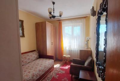 Apartament 3 Camere spațios, bucătărie mare, 65 mp, Etaj 2 – Micro 5, Târgoviște - 1