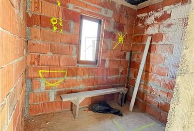 Sacalaz - Zona excelenta - Duplex spatios - 5 camere - P+1 - Locuri de parcare i - 14