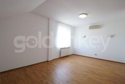 Vilă cu 5 dormitoare | piscina | 550mp gradina | garaj dublu - 12