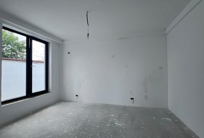 Vila noua | 5 camere | 4 dormitoare | curte proprie - 9