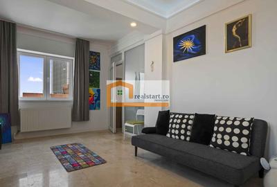 Pta Romana, Vedere spectaculoasa, Renovat total, inclusiv instalatii - 1