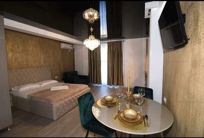 Garsonieră decomandată, mobilată în Central