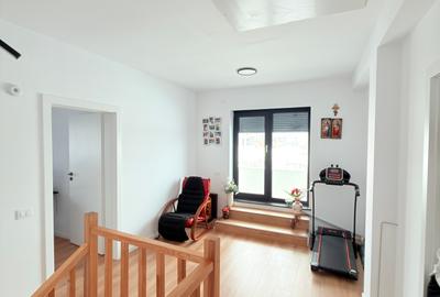 Casa noua cu etaj toate utilitatile la Lebada - 10