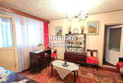 Apartament cu 3 camere semidecomandat în Nord