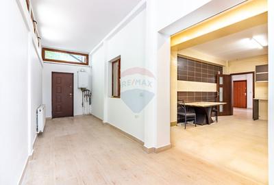 Apartament de vanzare cu 4 camere în Bucurestii Noi, metrou, parc - 6